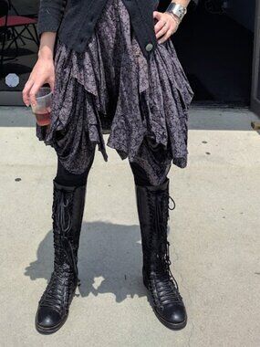 Meet your Posher, Dana